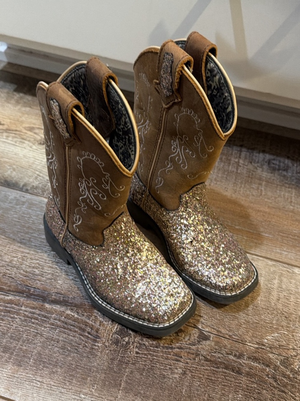 Kids Glitter Western Pull-On Boots - Brown Glitter